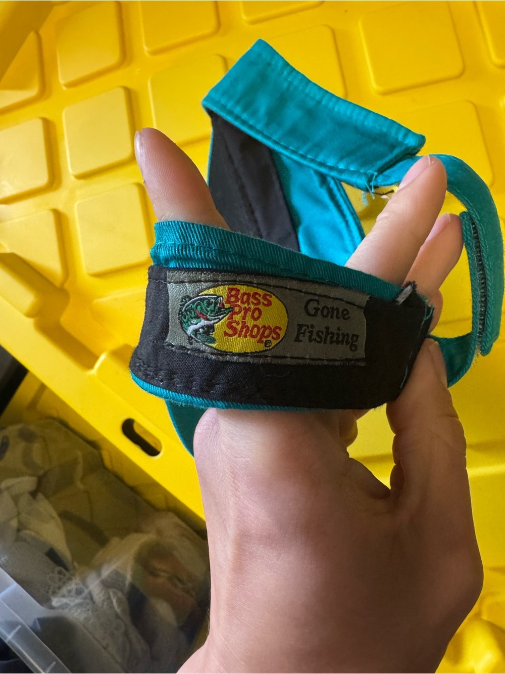 BASS PRO visor - Picture 2 of 3